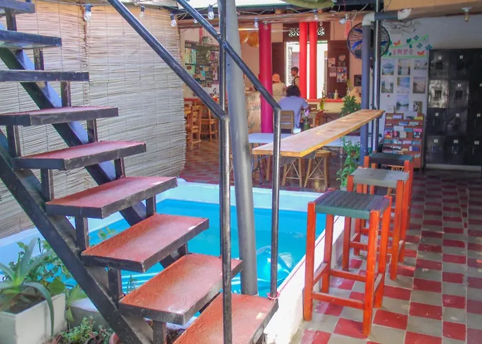 Deakachimba Hostel